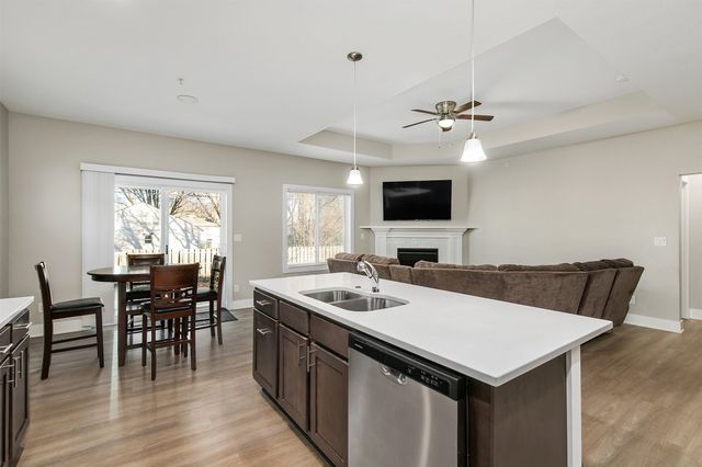 4469 Lower Beaver Road, Des Moines, IA 50130