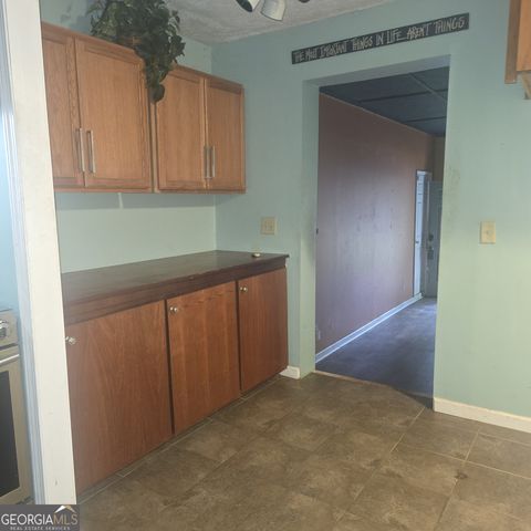 585 Lee Drive, Acworth, GA 30102