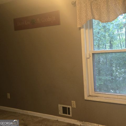 585 Lee Drive, Acworth, GA 30102