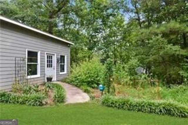 585 Lee Drive, Acworth, GA 30102