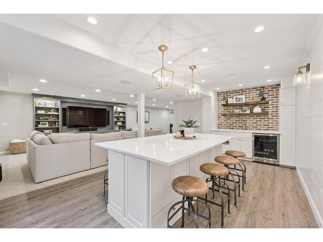 9788 Isabel Ct, Highlands Ranch, CO 80126