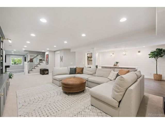 9788 Isabel Ct, Highlands Ranch, CO 80126