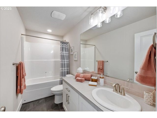 1235 S 32nd Ave 794, Cornelius, OR 97113