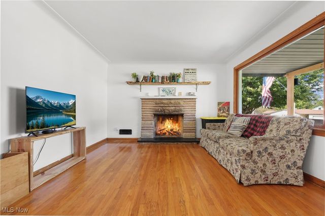 97 Rosary Drive, Campbell, OH 44405