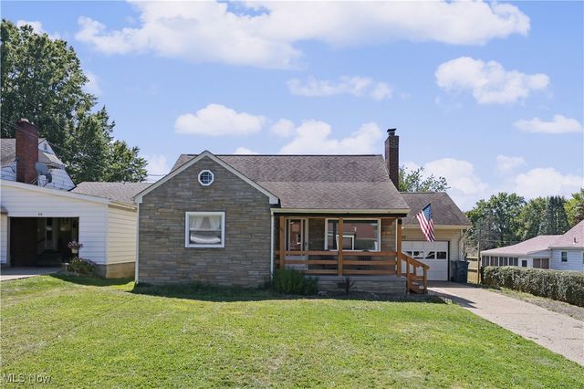 97 Rosary Drive, Campbell, OH 44405