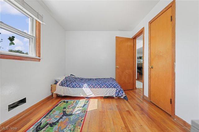 97 Rosary Drive, Campbell, OH 44405