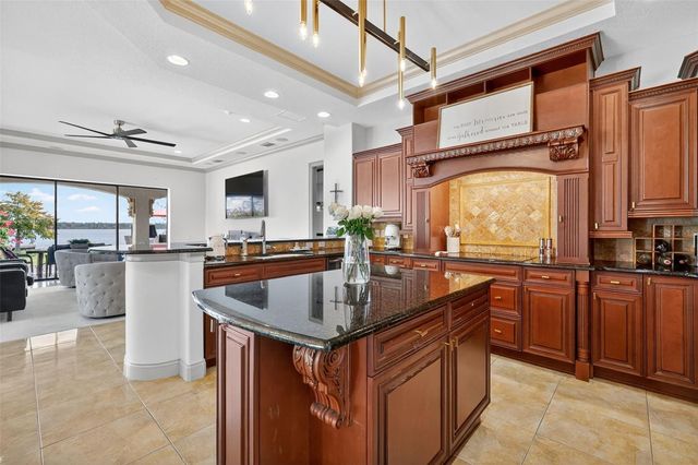 1016 JULIETTE BOULEVARD, Mount Dora, FL 32757