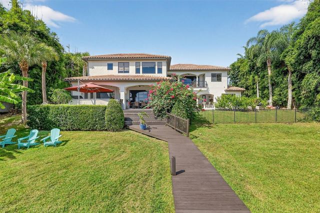 1016 JULIETTE BOULEVARD, Mount Dora, FL 32757