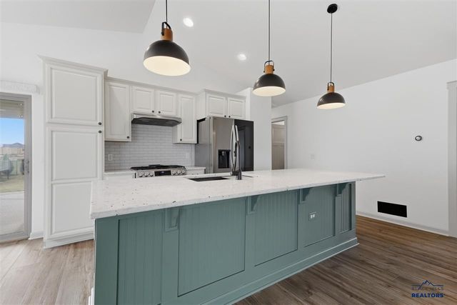 1925 Absaroka Street, Spearfish, SD 57783