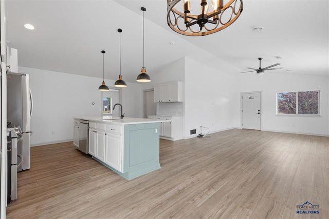 1925 Absaroka Street, Spearfish, SD 57783