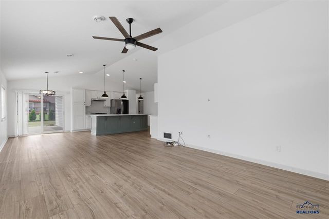 1925 Absaroka Street, Spearfish, SD 57783
