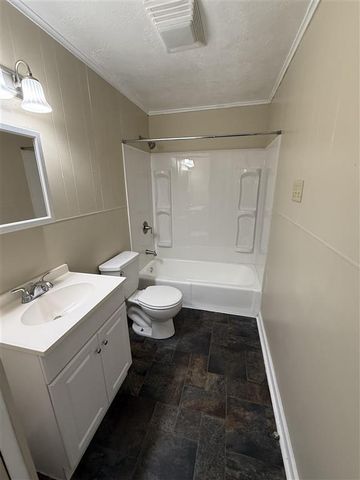 1002 13th Street, Lake Charles, LA 70601