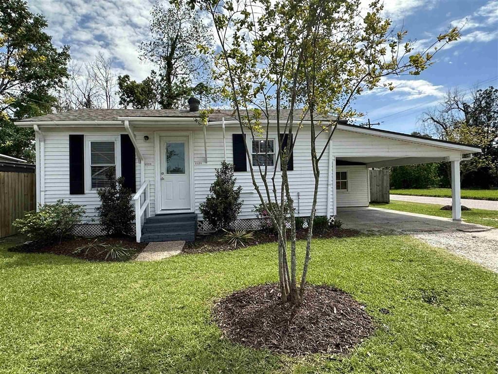 1002 13th Street, Lake Charles, LA 70601