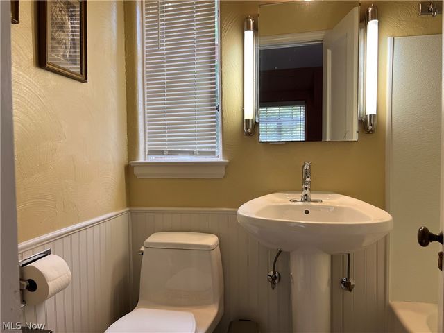 15541 Brewster Road, East Cleveland, OH 44112