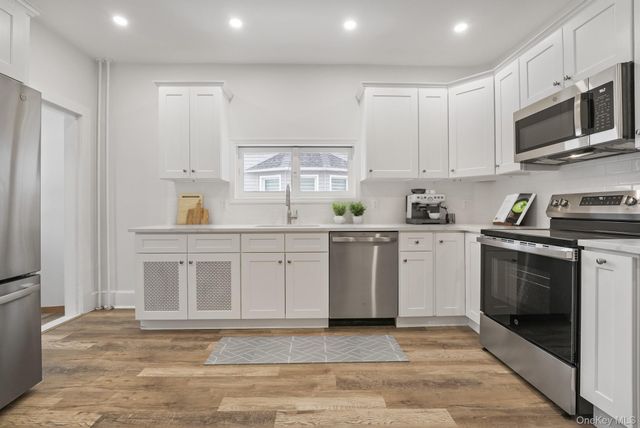 36 Longview Avenue, White Plains, NY 10605