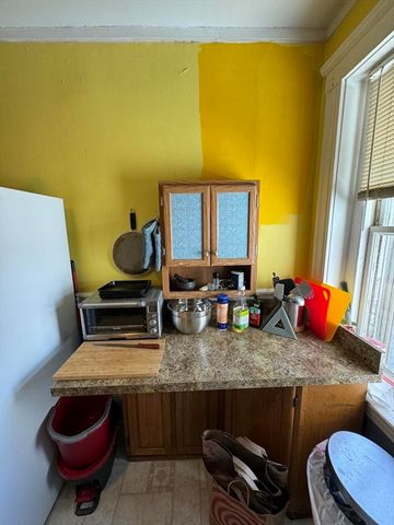 26 Parkway Road 3, Brookline, MA 02445