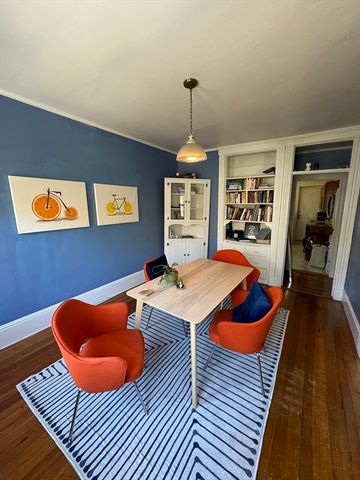26 Parkway Road 3, Brookline, MA 02445