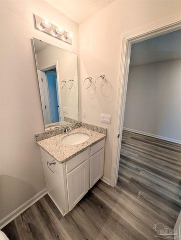 3857 James Stovall St, Pensacola, FL 32526