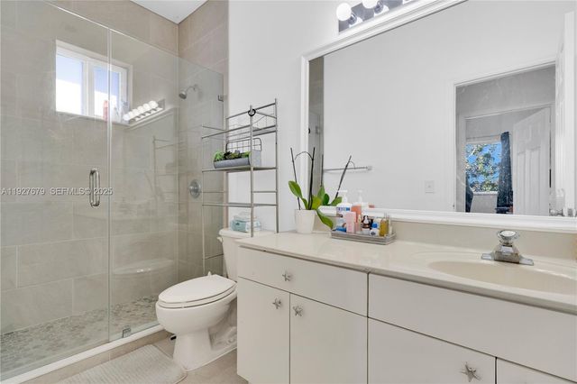 13000 SW 136th Ter, Miami, FL 33186