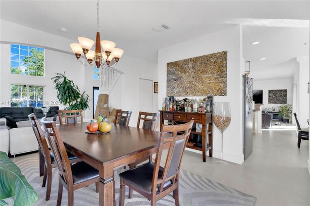 13000 SW 136th Ter, Miami, FL 33186