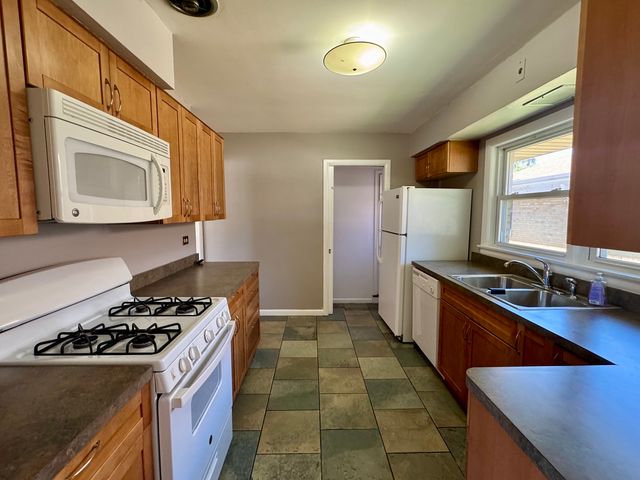 912 N Greenwood Avenue, Park Ridge, IL 60068