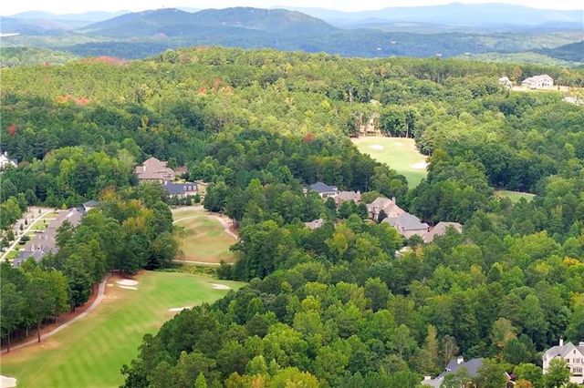 116 Cuthbert Lane, Acworth, GA 30101