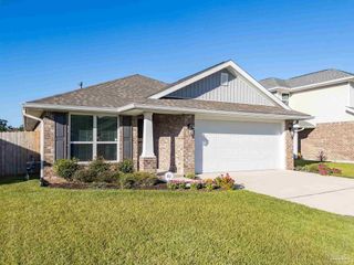 12390 Pinfish Rd, Pensacola, FL 32506