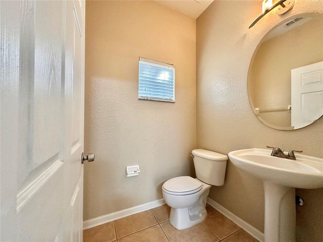6396 DAYSBROOK DRIVE 101, Orlando, FL 32835