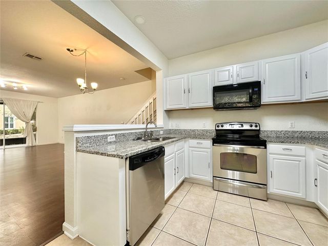 6396 DAYSBROOK DRIVE 101, Orlando, FL 32835