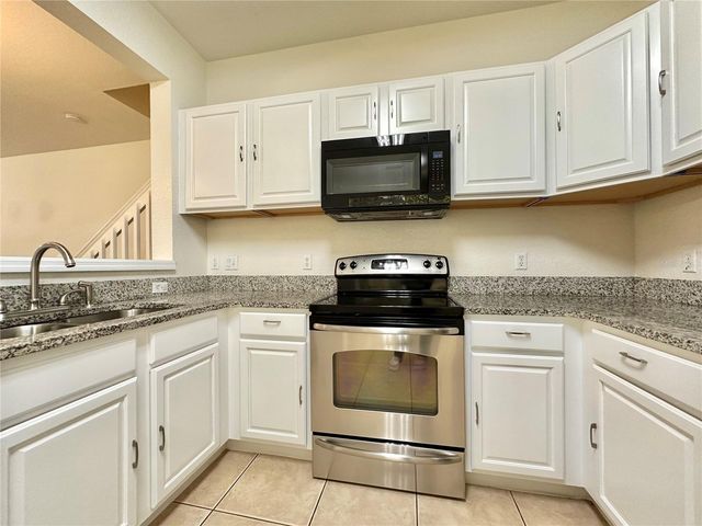 6396 DAYSBROOK DRIVE 101, Orlando, FL 32835