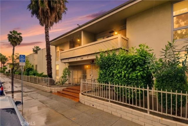 3301 Santa Fe Avenue 49, Long Beach, CA 90810