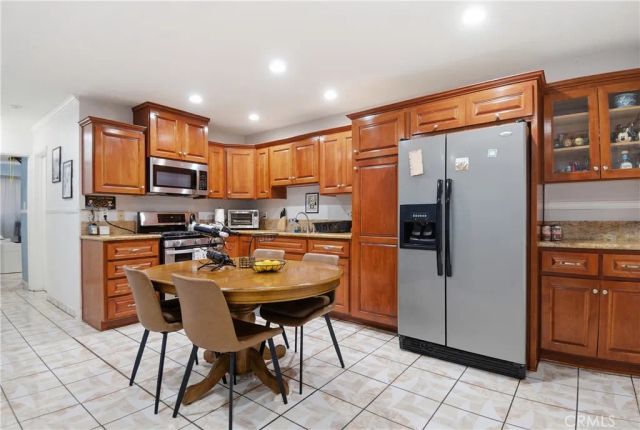 3301 Santa Fe Avenue 49, Long Beach, CA 90810