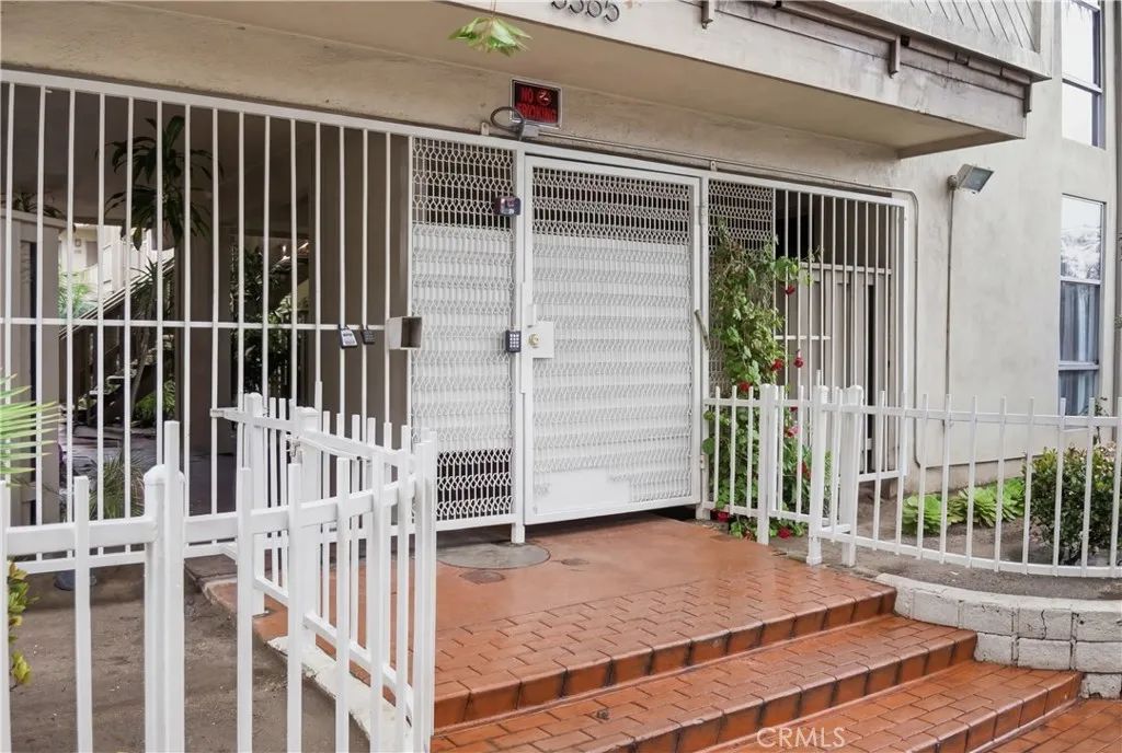 3301 Santa Fe Avenue 49, Long Beach, CA 90810