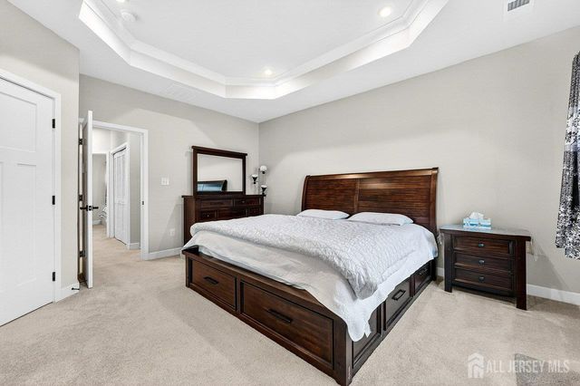 39 Sage Way, Mount Laurel, NJ 08054