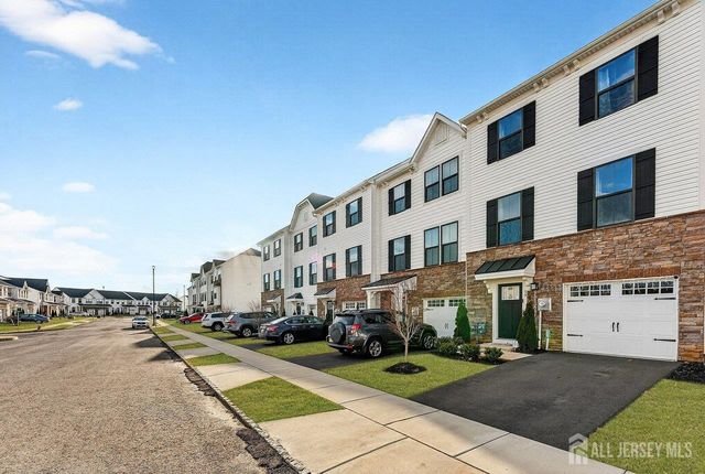 39 Sage Way, Mount Laurel, NJ 08054