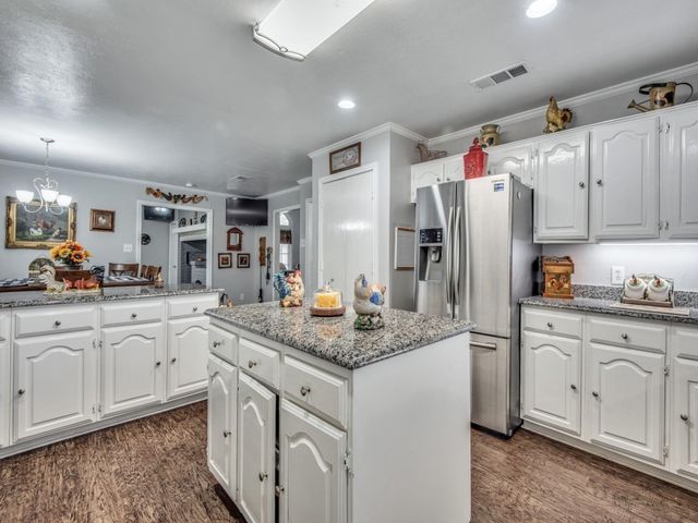 4009 Villa Grove Drive, Dallas, TX 75287