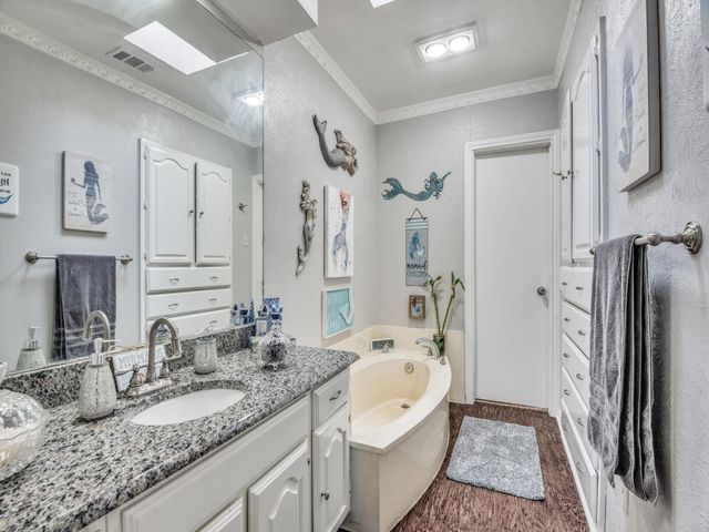 4009 Villa Grove Drive, Dallas, TX 75287