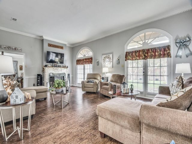 4009 Villa Grove Drive, Dallas, TX 75287