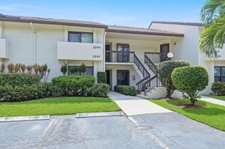3242 Perimeter Drive, Greenacres, FL 33467