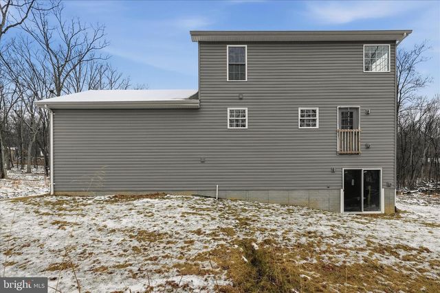 145 GRAYWOLF TRL, Winchester, VA 22602