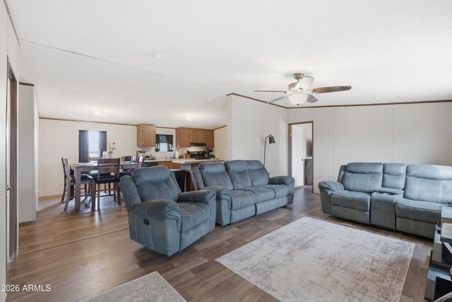 2975 W MANZANITA Street, Apache Junction, AZ 85120