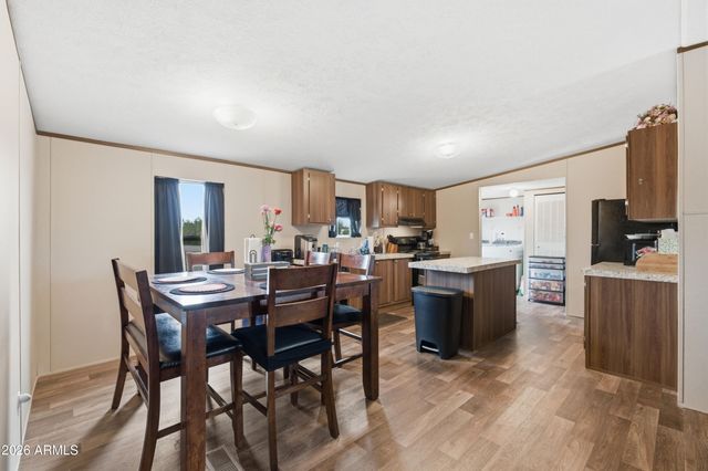 2975 W MANZANITA Street, Apache Junction, AZ 85120