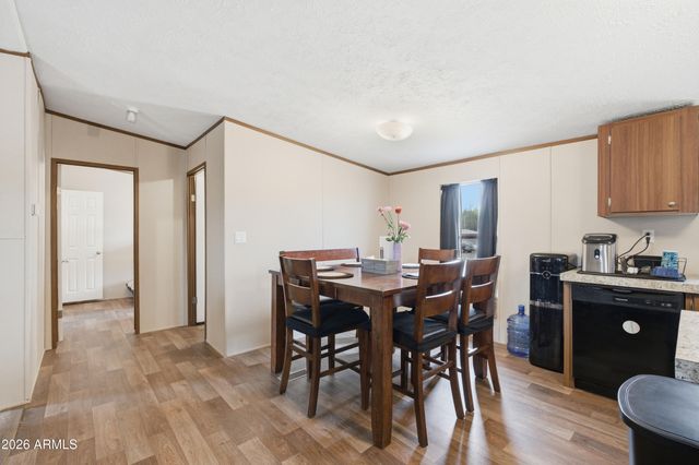 2975 W MANZANITA Street, Apache Junction, AZ 85120