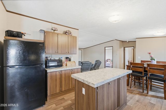 2975 W MANZANITA Street, Apache Junction, AZ 85120