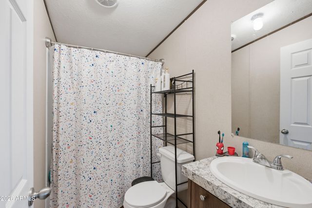 2975 W MANZANITA Street, Apache Junction, AZ 85120