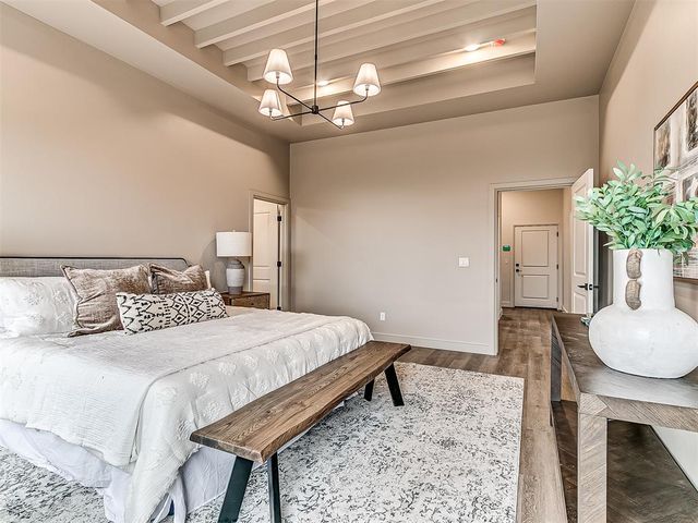 2541 S May Avenue, Guthrie, OK 73044