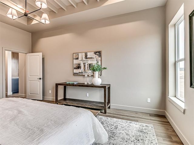 2541 S May Avenue, Guthrie, OK 73044