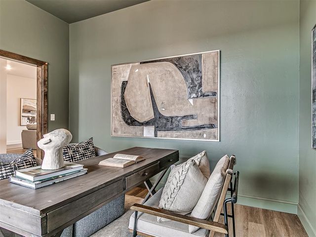 2541 S May Avenue, Guthrie, OK 73044