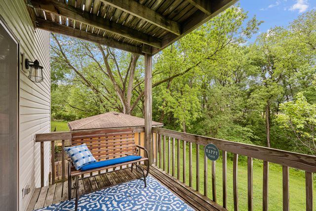8504 Ridgewood Road 501, Rock Island, IL 61201
