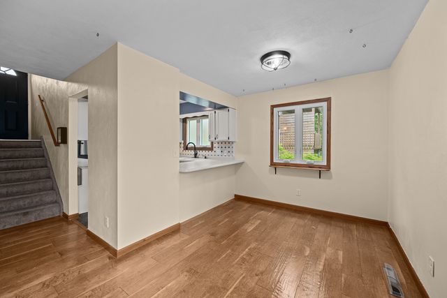 8504 Ridgewood Road 501, Rock Island, IL 61201